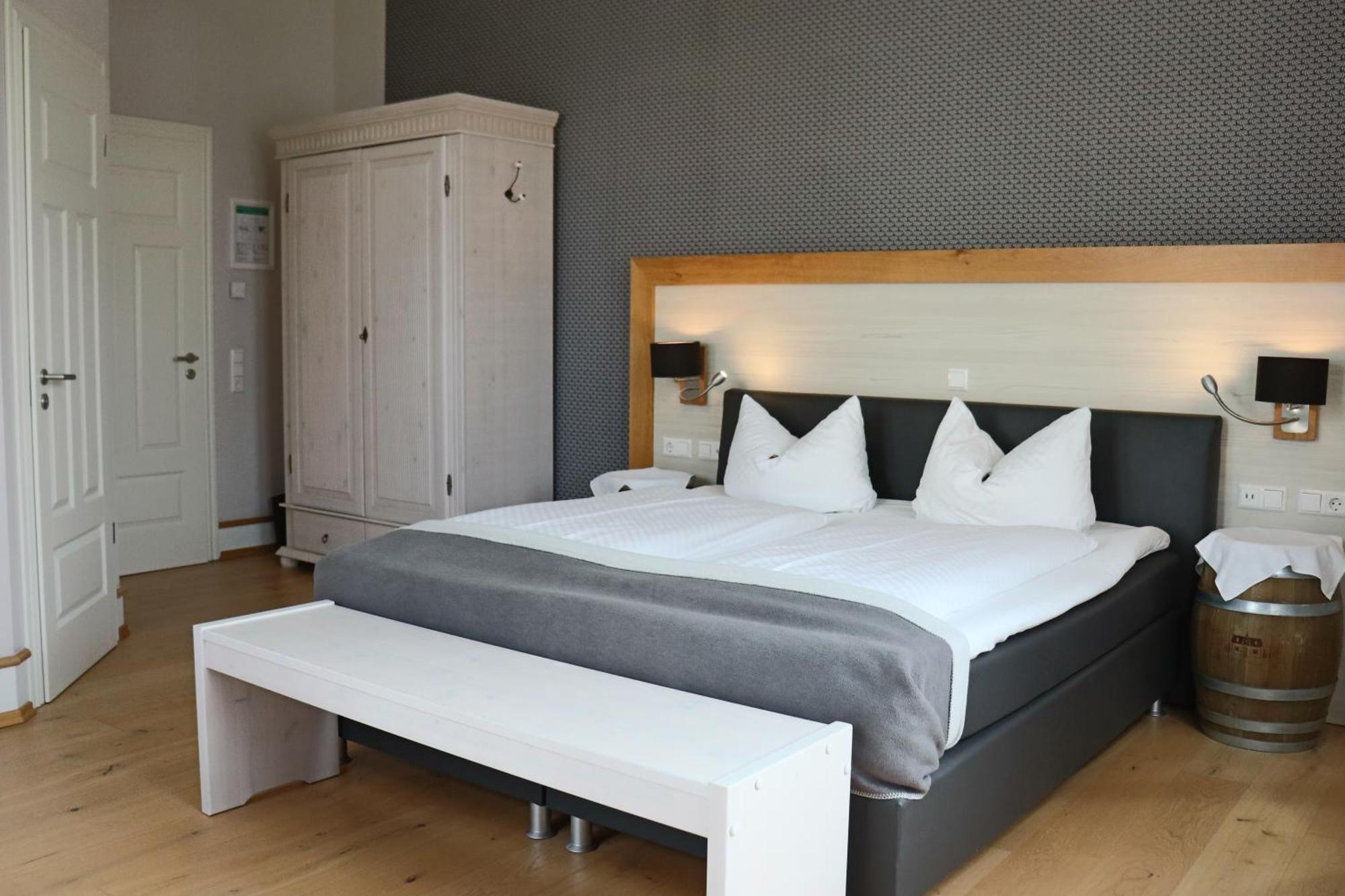 Gaestehaus "Unsere Stadtvilla" Hechingen Extérieur photo
