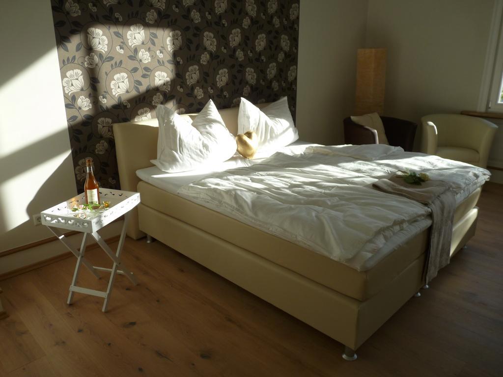 Gaestehaus "Unsere Stadtvilla" Hechingen Extérieur photo
