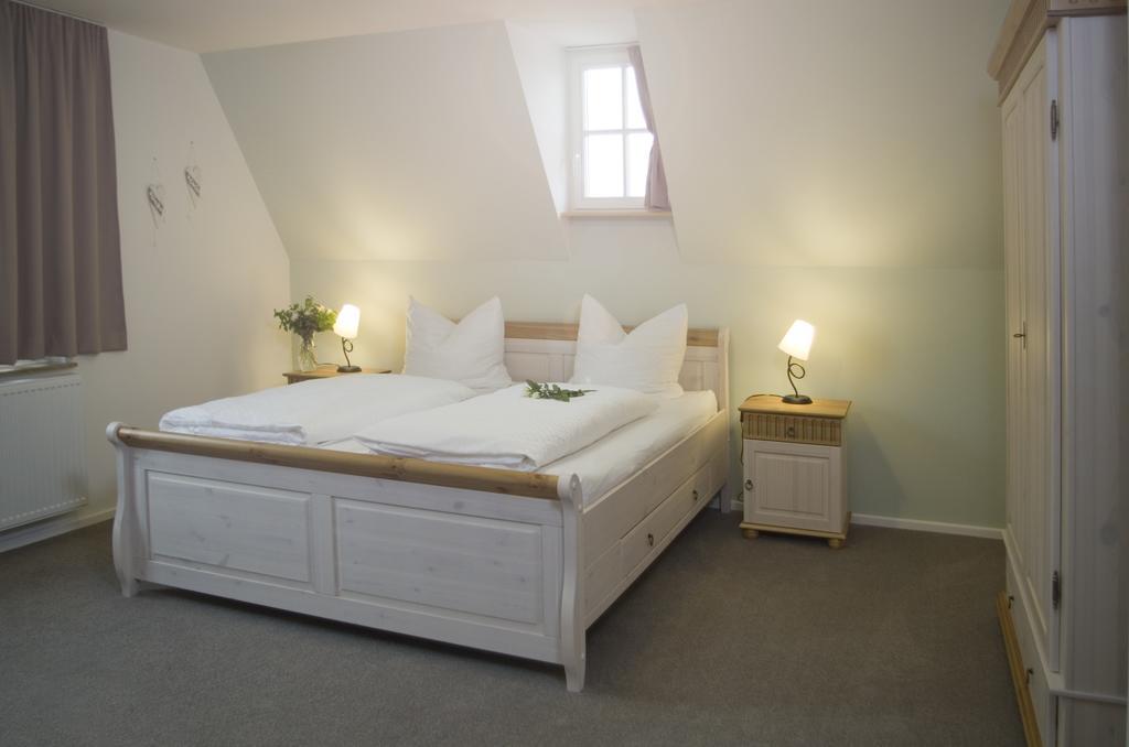 Gaestehaus "Unsere Stadtvilla" Hechingen Extérieur photo