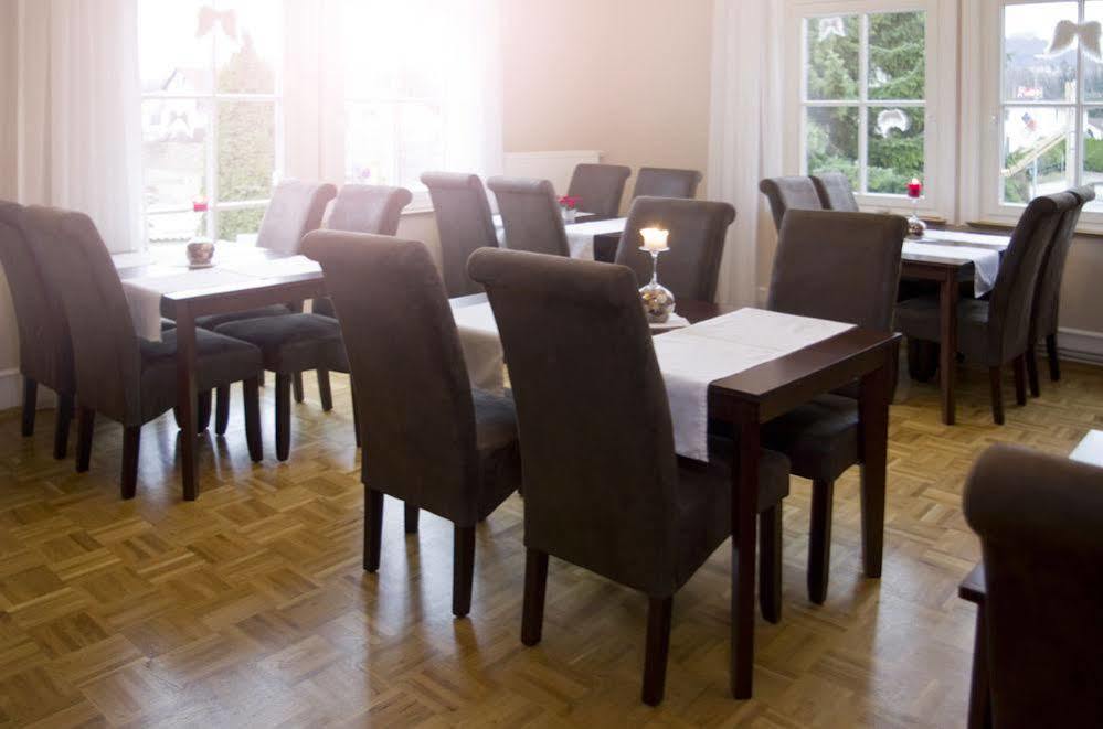Gaestehaus "Unsere Stadtvilla" Hechingen Extérieur photo