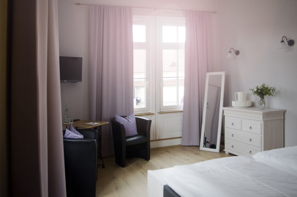 Gaestehaus "Unsere Stadtvilla" Hechingen Extérieur photo