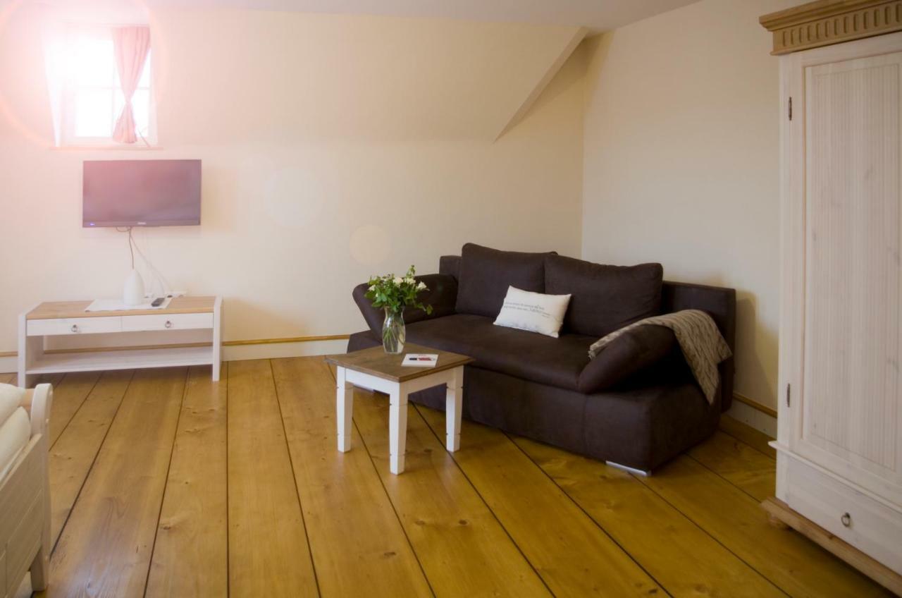 Gaestehaus "Unsere Stadtvilla" Hechingen Extérieur photo
